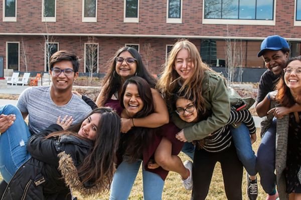 Grinnell Scholarships