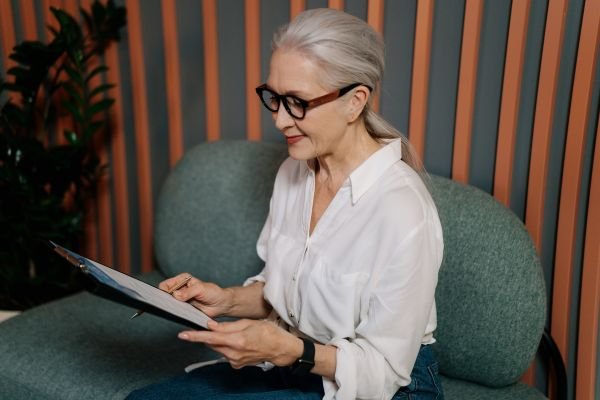 Senior Hr Generalist Job description